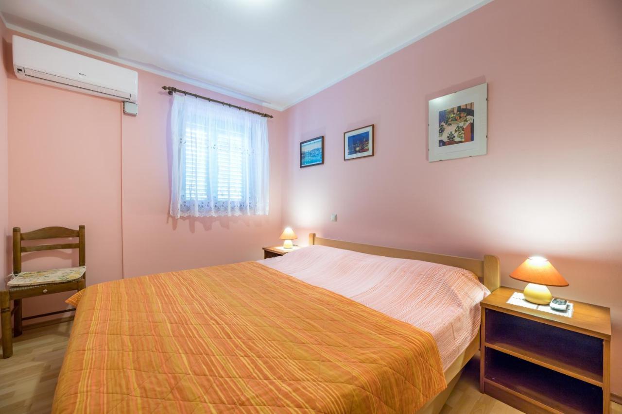 Marina Apartment Baska  Bagian luar foto