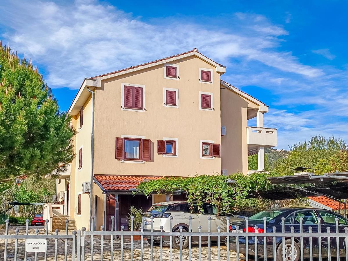 Marina Apartment Baska  Bagian luar foto