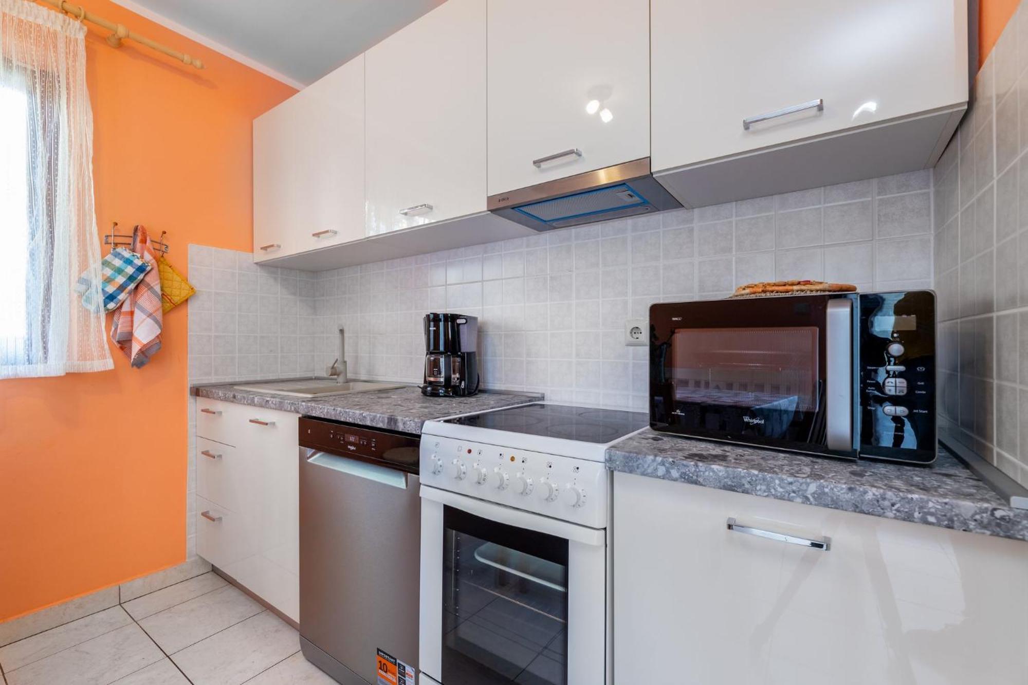 Marina Apartment Baska  Bagian luar foto