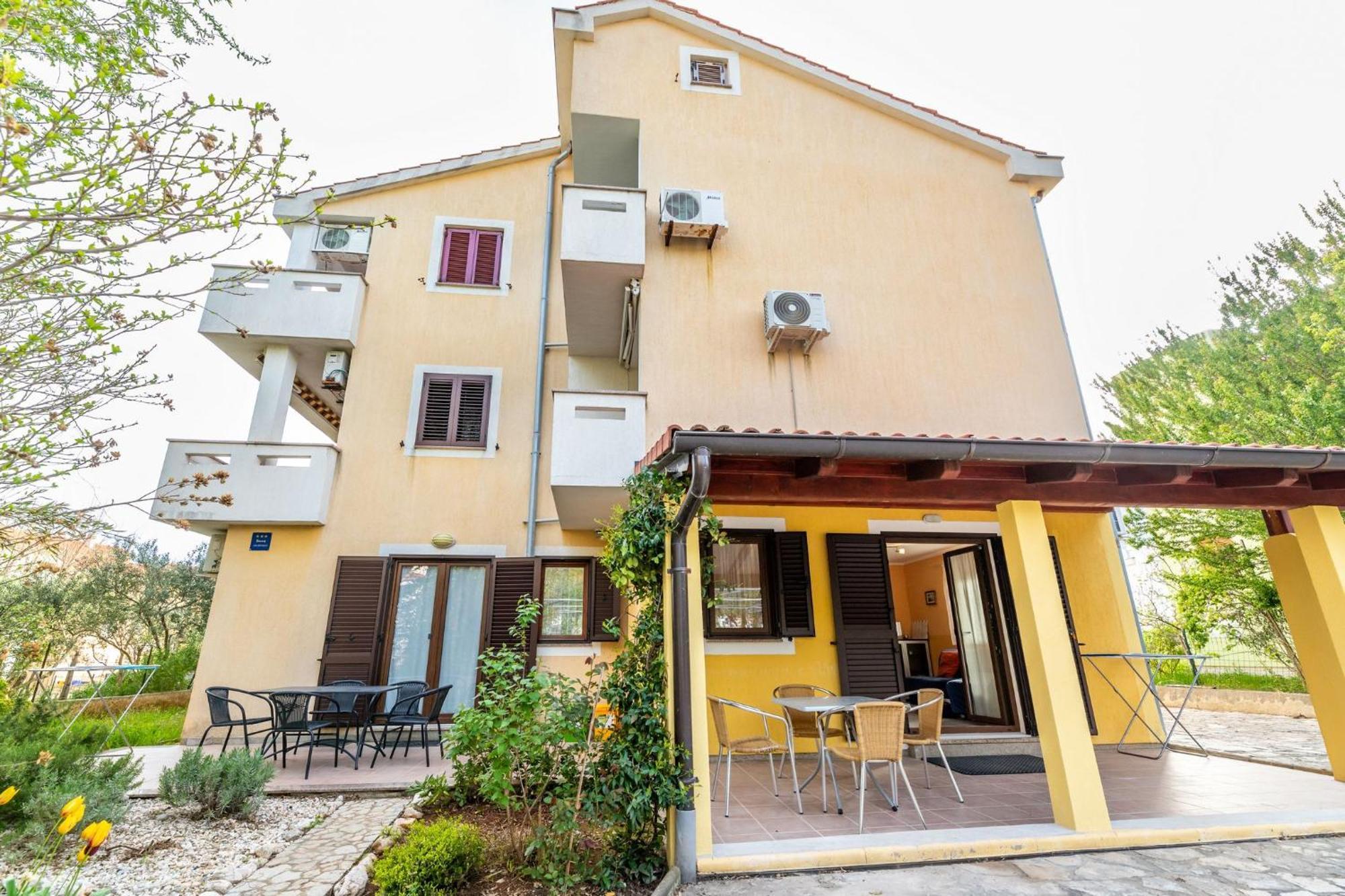 Marina Apartment Baska  Bagian luar foto
